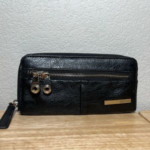 Kenneth cole reaction black leather zip around accordion wallet